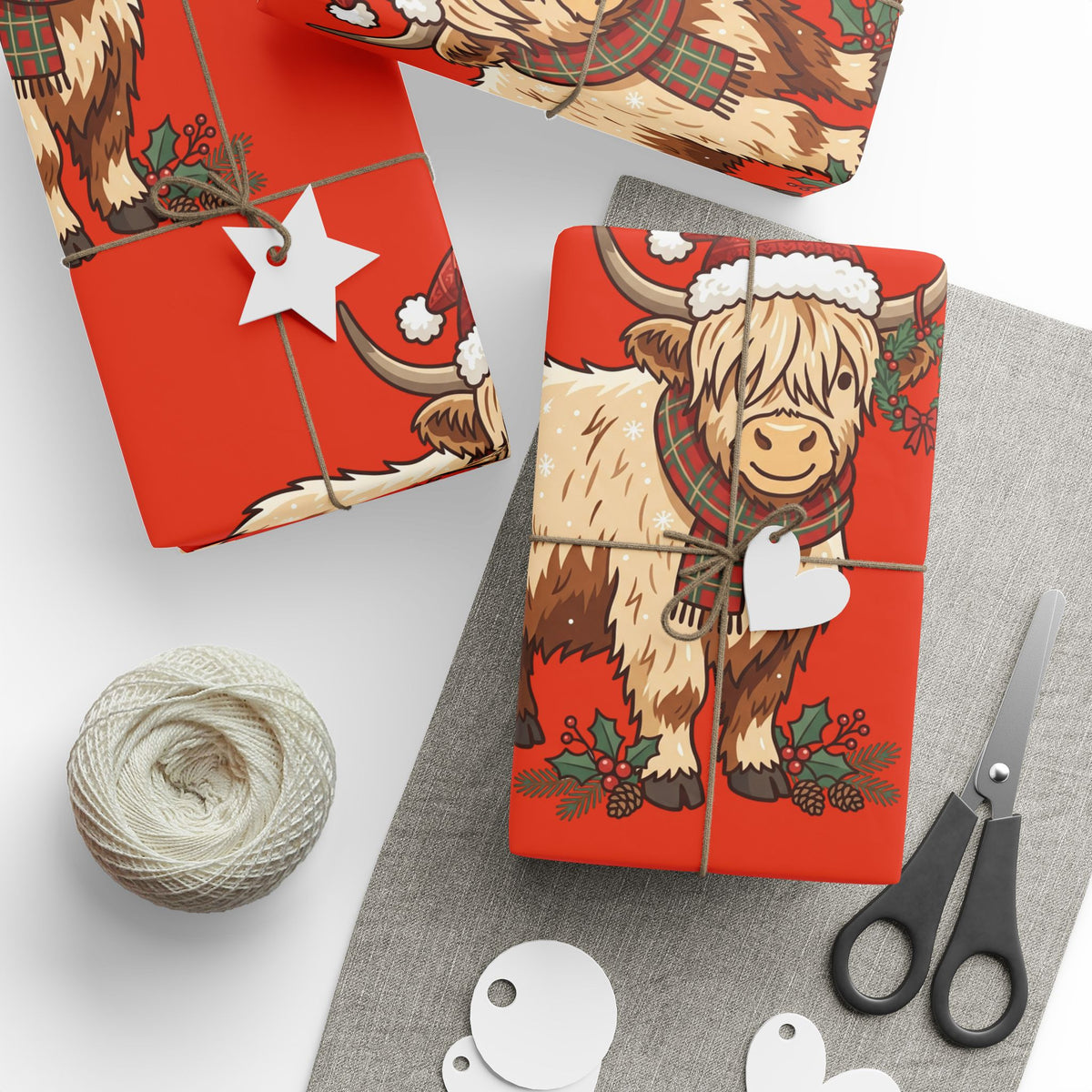 Highland Cow Wrapping Paper – Cute Highland Cattle with Santa Hat, Festive Holiday Gift Wrap